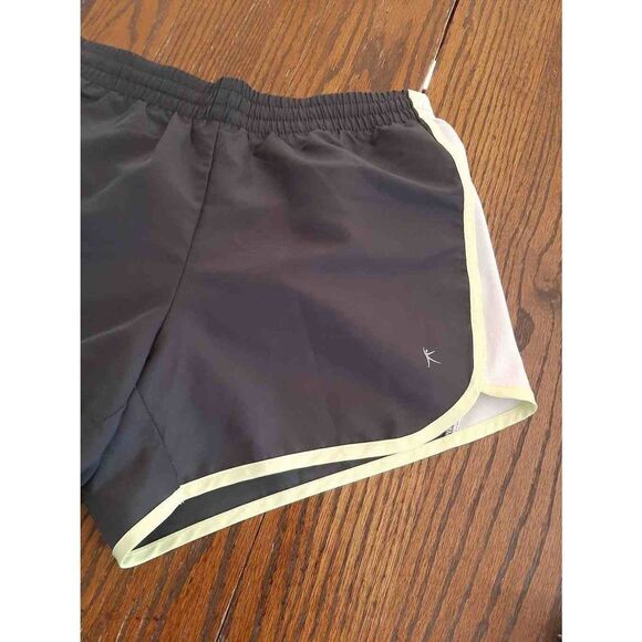 Small 4/6 Danskin Now Running Shorts with Liner Grey White Yellow - Picture 2 of 4